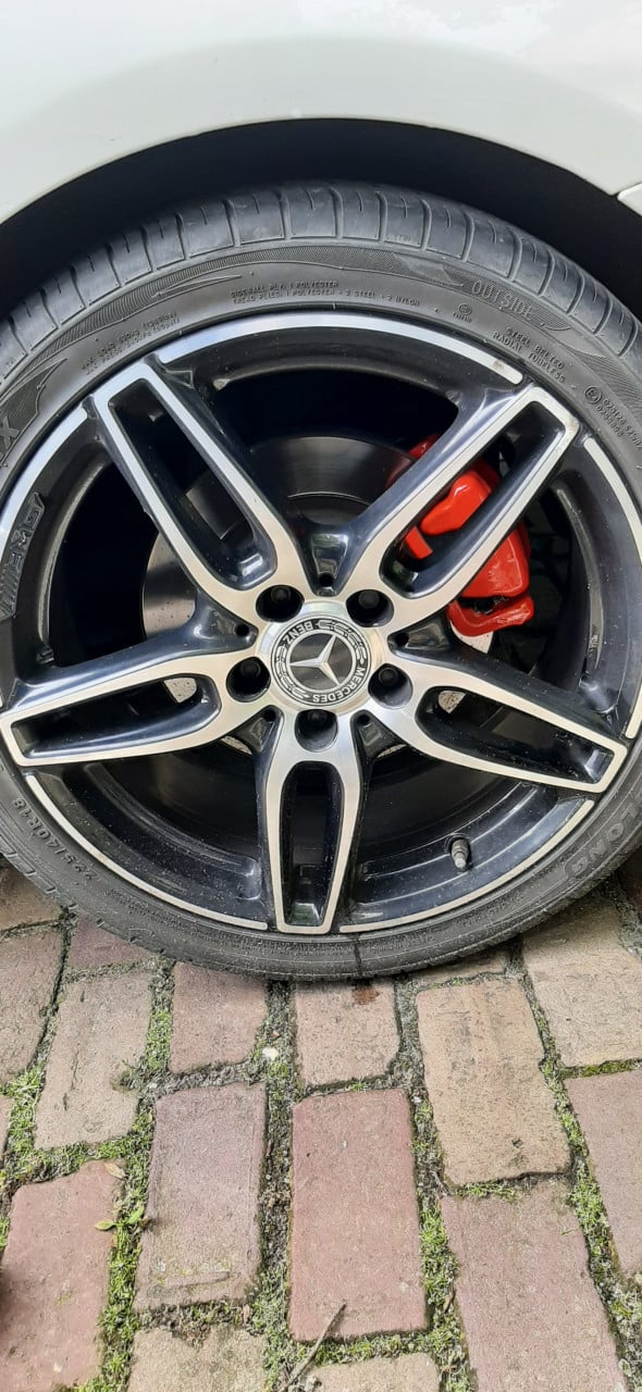 Mercedes cla 180 shooting brake Ambition AMG pakket