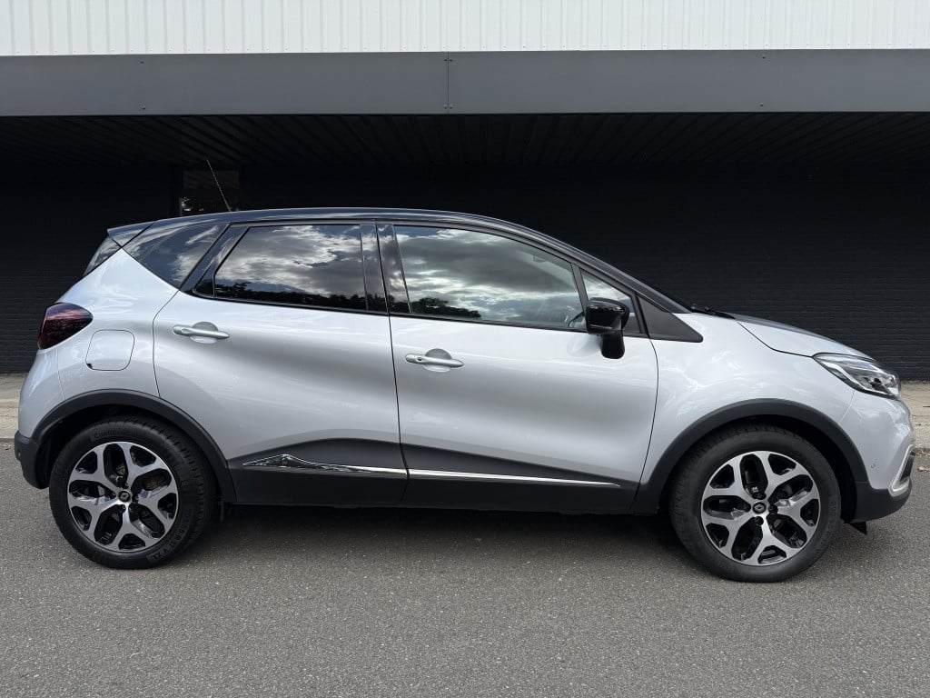 Renault Captur 1.3 tce version s // automaat // trekhaak //
