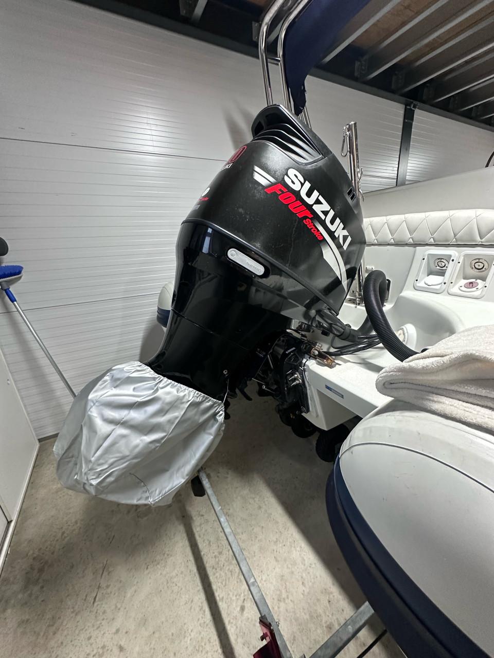 Rib lomag Beluga 640 met 150 PK Suzuki en trailer