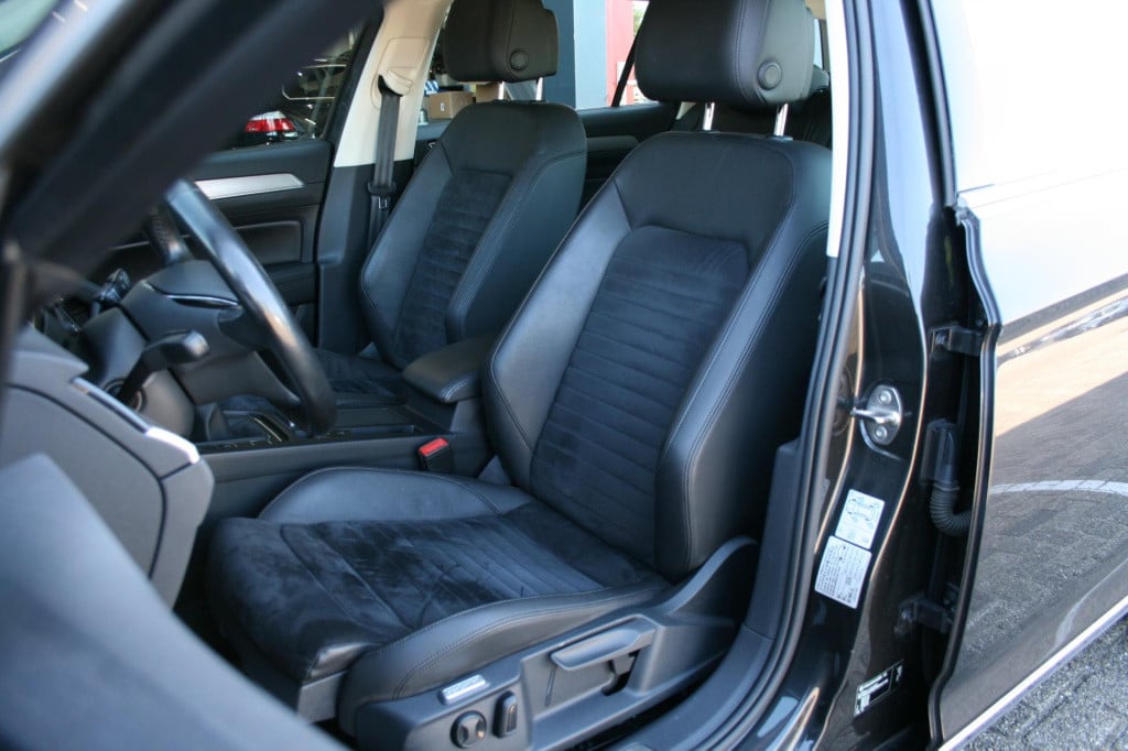 Volkswagen Passat variant 1.4 tsi act highline