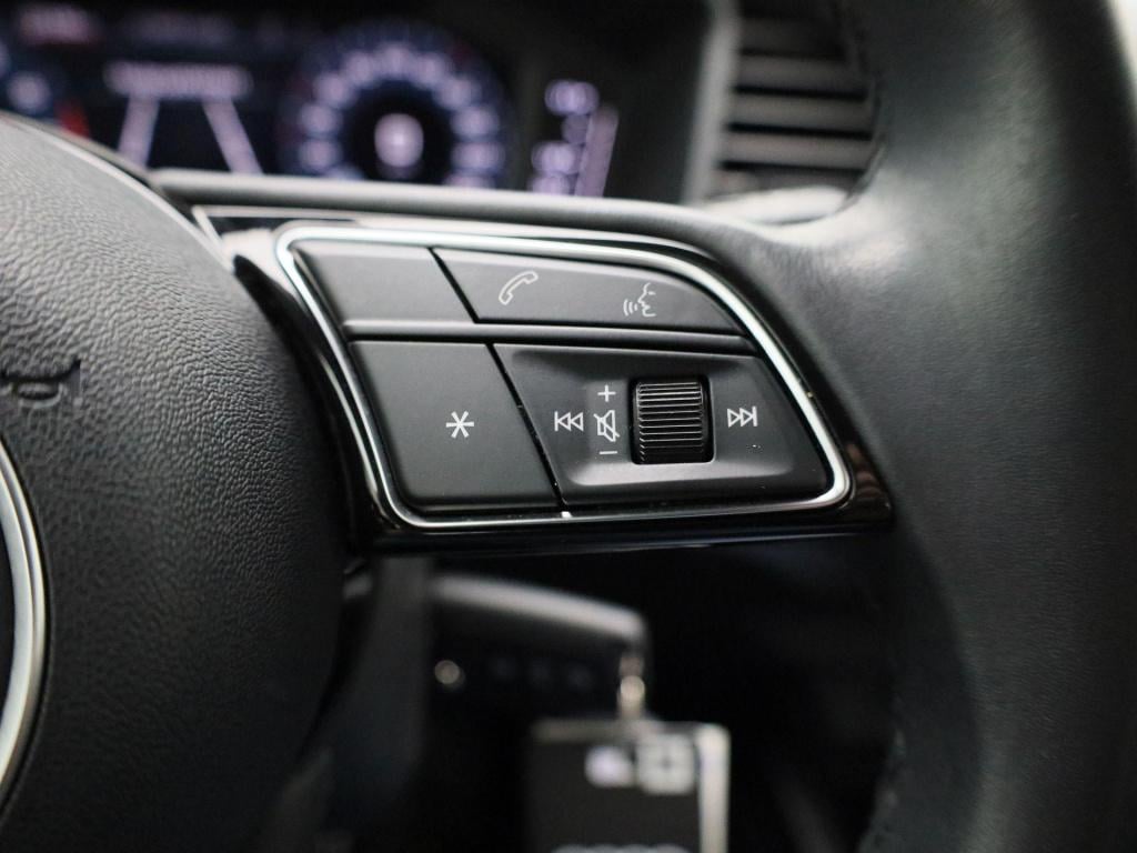 Audi A1 Sportback 25 tfsi pro line | apple carplay / android auto | navigat