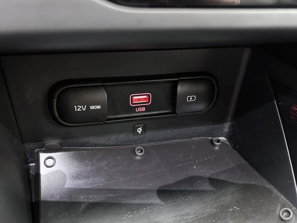 Kia Niro 1.6 gdi hybrid executiveline | leder | automaat | navigatie | sunr