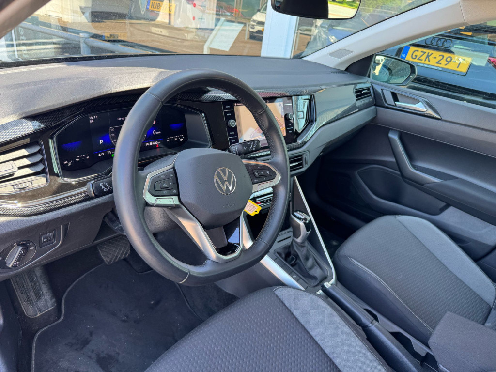 Volkswagen Polo 1.0 tsi life edition