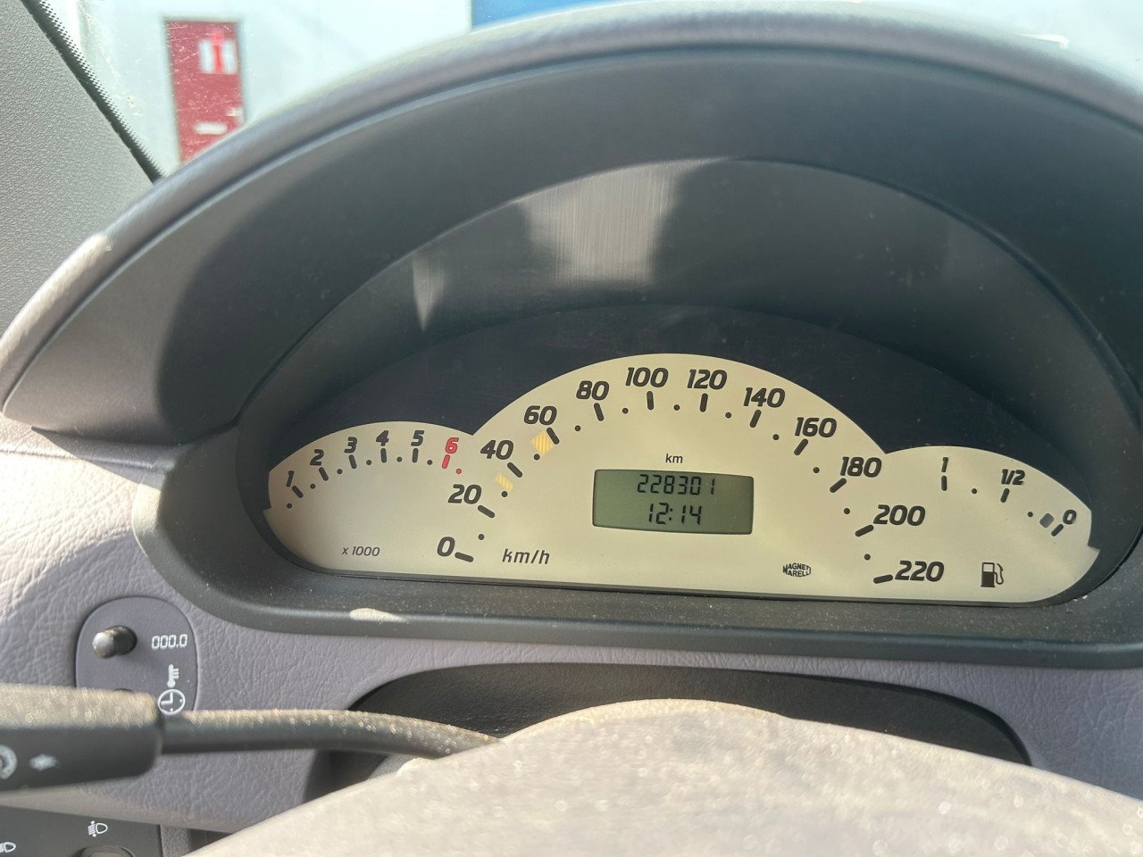 Mercedes-Benz A-klasse 190 Elegance AUTOMAAT/HALF LEDER