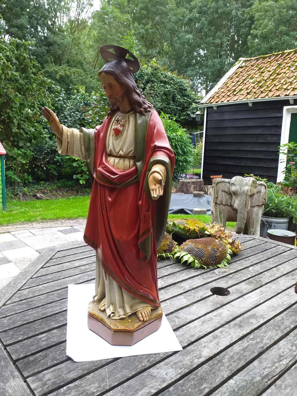 """"Antiek Heilig hart Christus beeld nog in prima staat.""""
