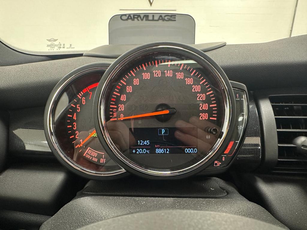 Mini 5-deurs 2.0 cooper s jcw | emerald grey | harman/kardon | yours interi