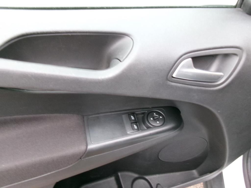 Ford Courier 1.5 tdci airco, cr.contr navi, schuifd. tr.h.