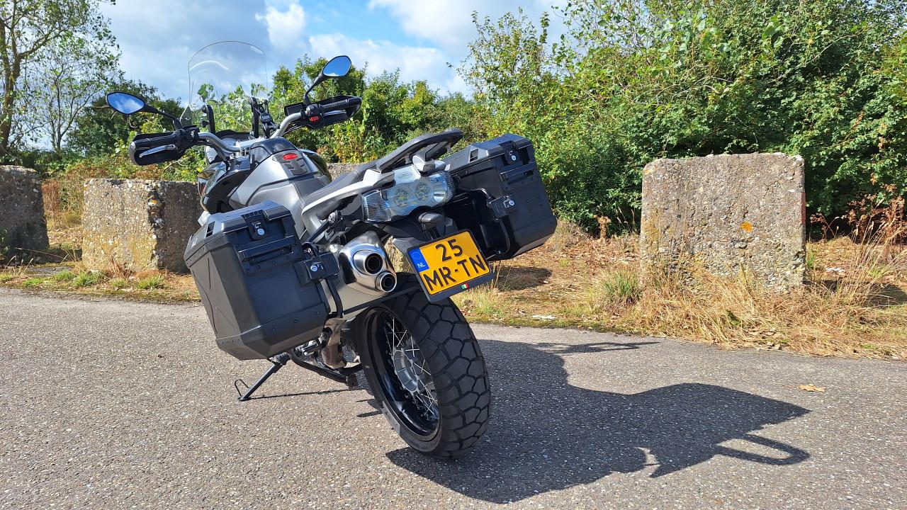 Moto Guzzi Stelvio 1200