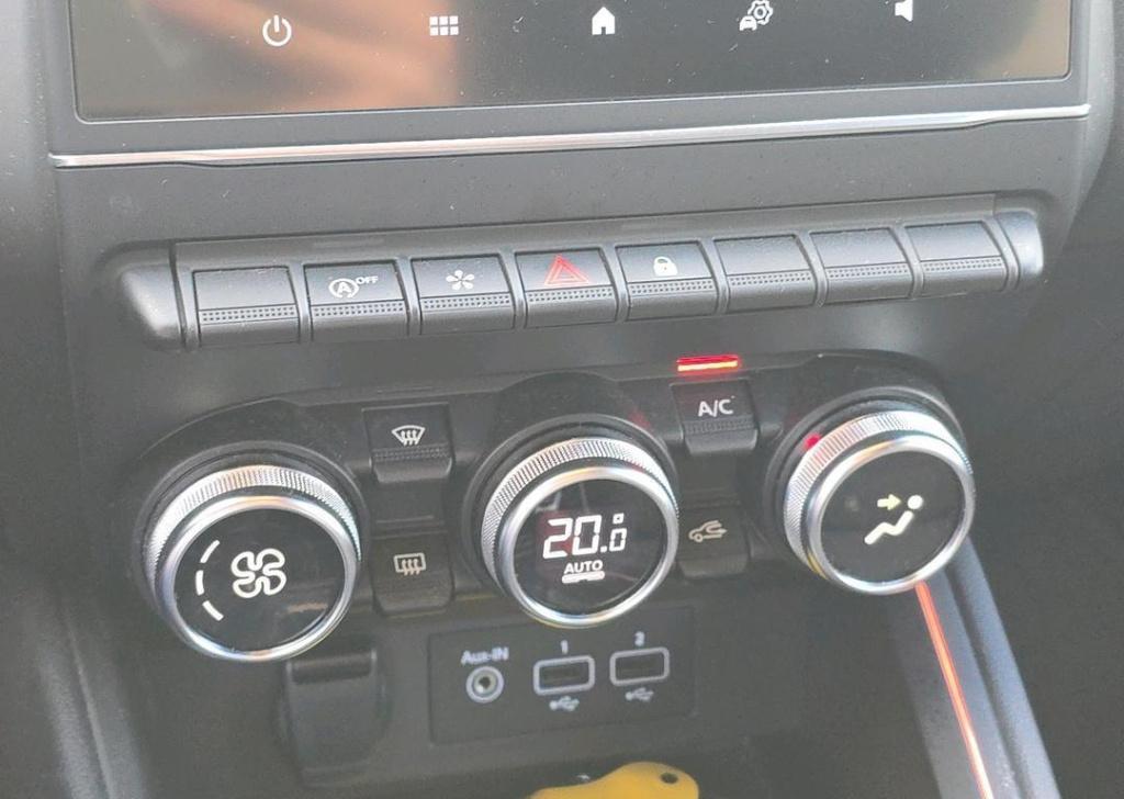 Renault Clio 1.0 tce 100 intens