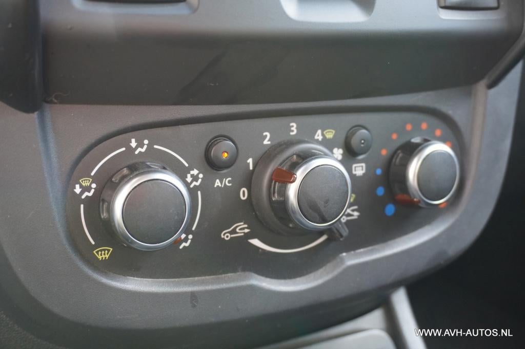 Dacia Duster 1.2 tce 4x2 lauréate