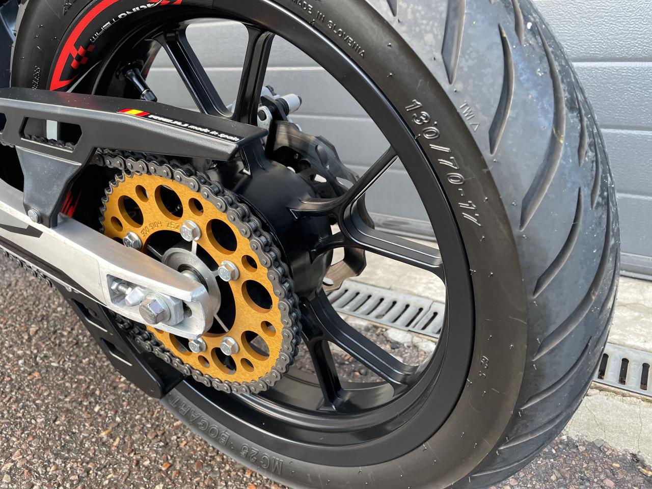 RIEJU MRT 50 PRO SCHAKELBROMMER