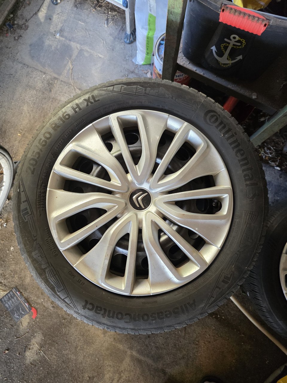 Continental Winterbanden 2x & Dunlop Zomerbanden 2x
