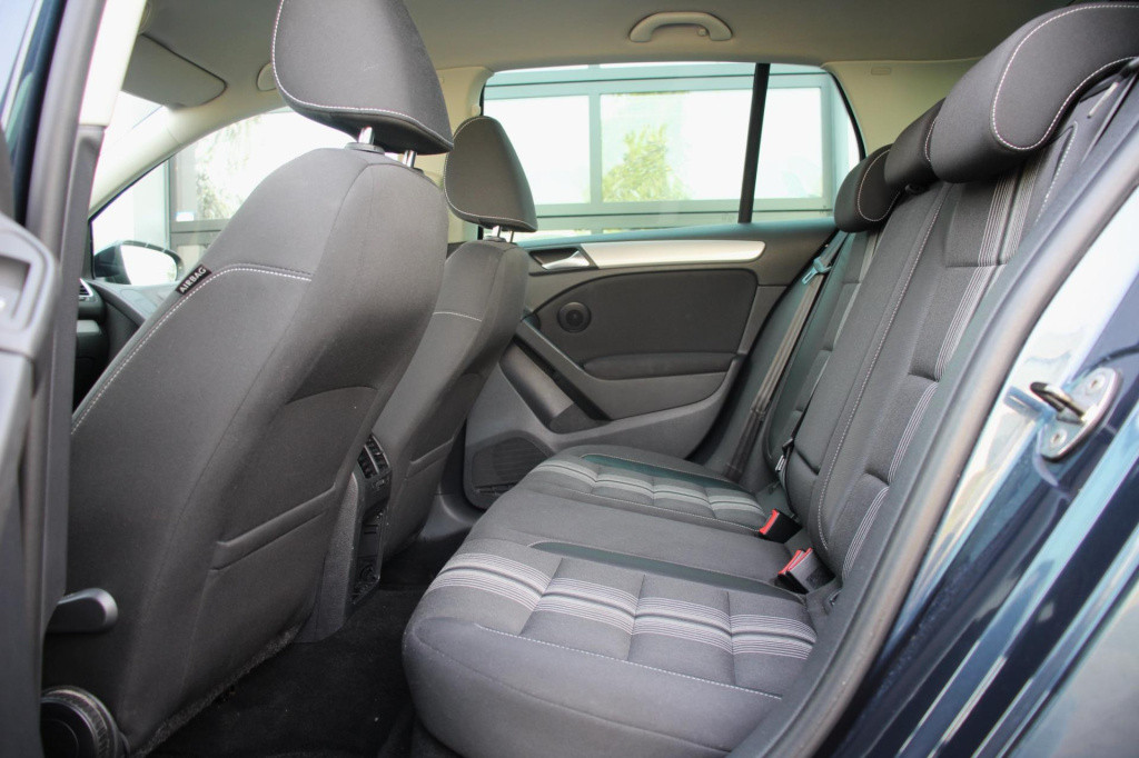Volkswagen Golf 1.2 tsi match - half leder - nieuwe distr ketting - stoelve