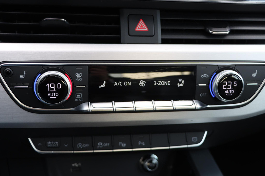 Audi A4 limousine 35 tfsi launch edition sport