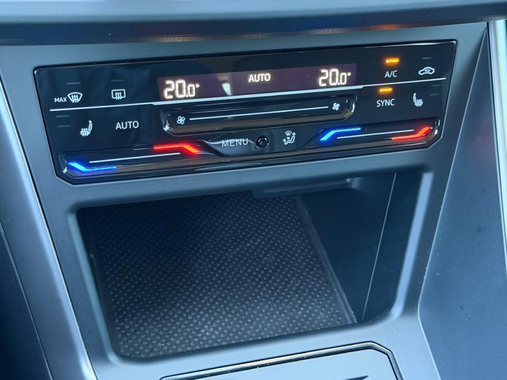 Volkswagen Polo 1.0 tsi life | climate | 4-season | stoelverwarming | carpl