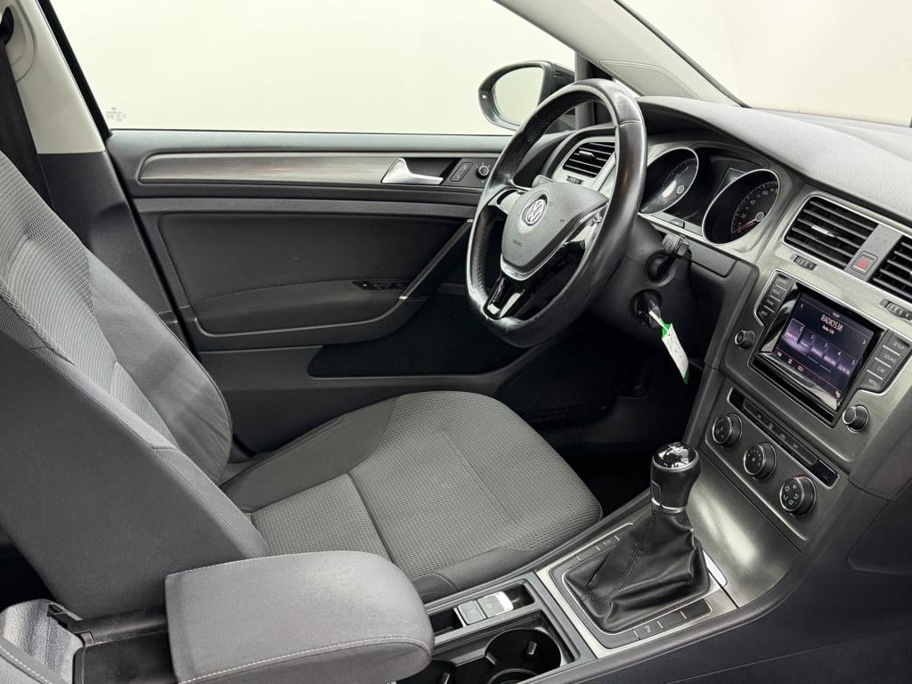 Volkswagen Golf occasion 1.2 tsi trendline | zwart | tweedehands volkswagen