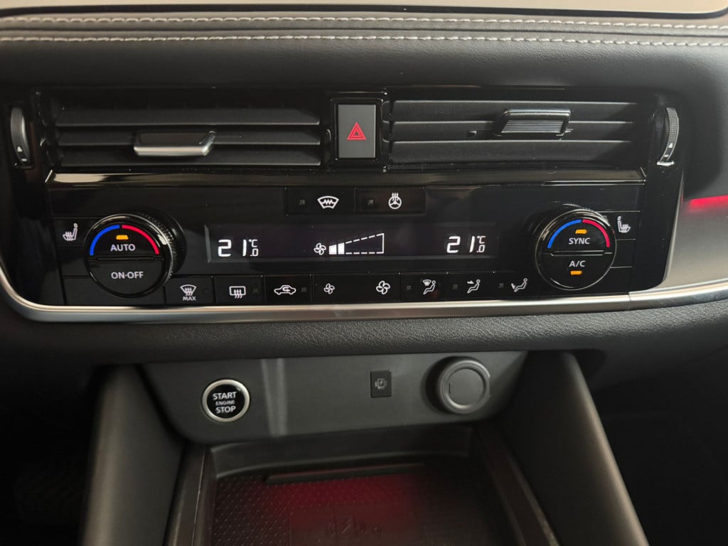 Nissan Qashqai 1.3 mhev xtronic n-connecta