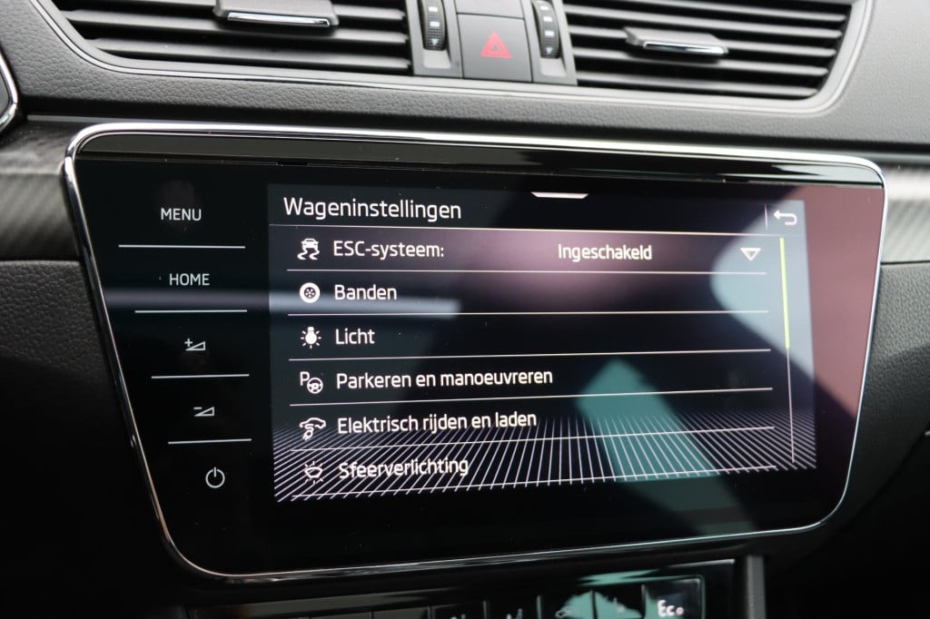 Skoda Superb 1.4 tsi iv sportline business 218pk dsg6