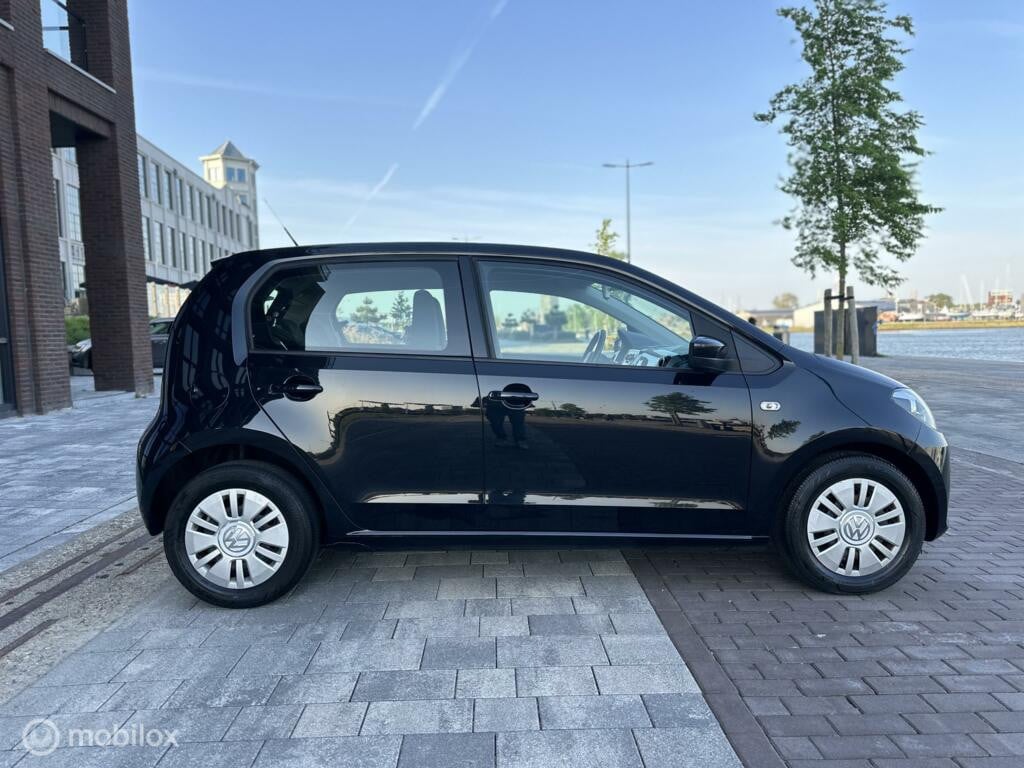 Volkswagen Up! 1.0 high up! BlueMotion Airco km111.711 Nap 5Deurs BJ2015