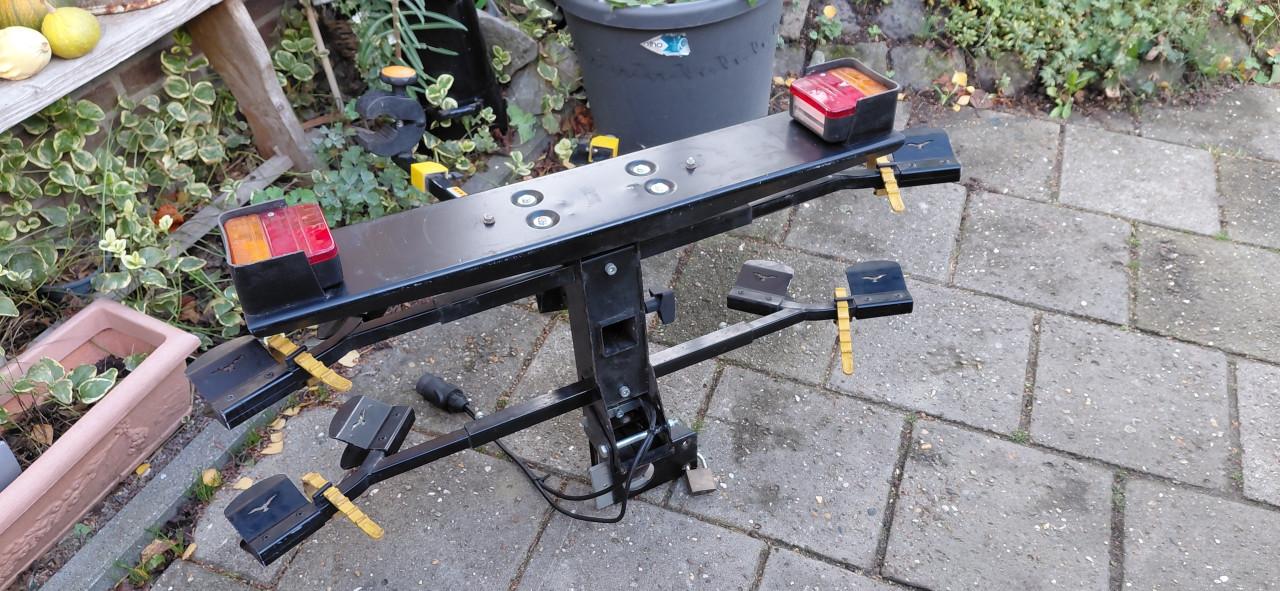 Te koop Hawk fietsendrager.