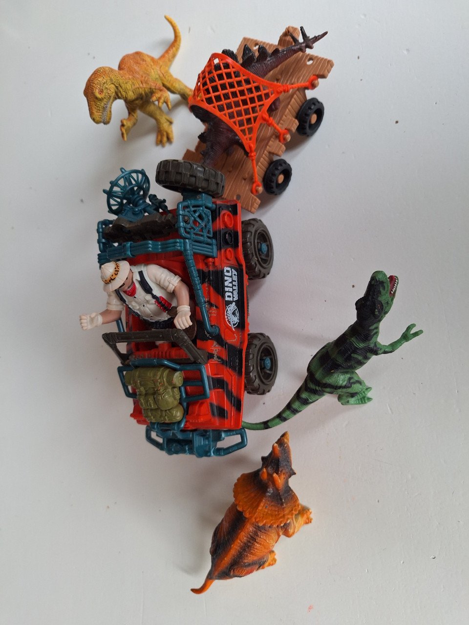 GERESERVEERD Dinosaurus ranger