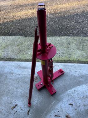 Banden demontage apparaat