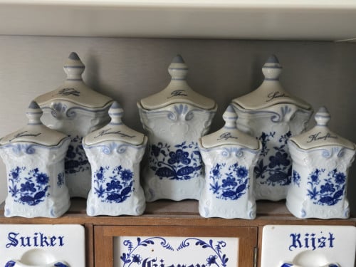 7 delige set : koffie-suiker-thee-kruiden, bieden mag