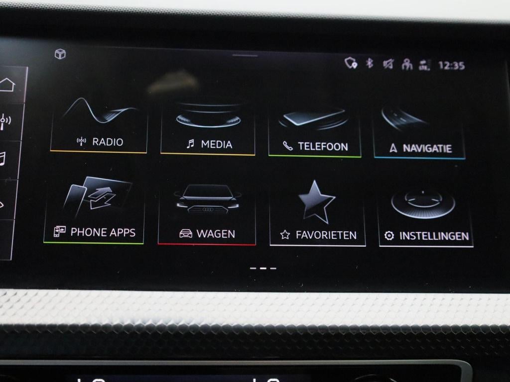 Audi A1 Sportback 25 tfsi pro line | apple carplay / android auto | navigat