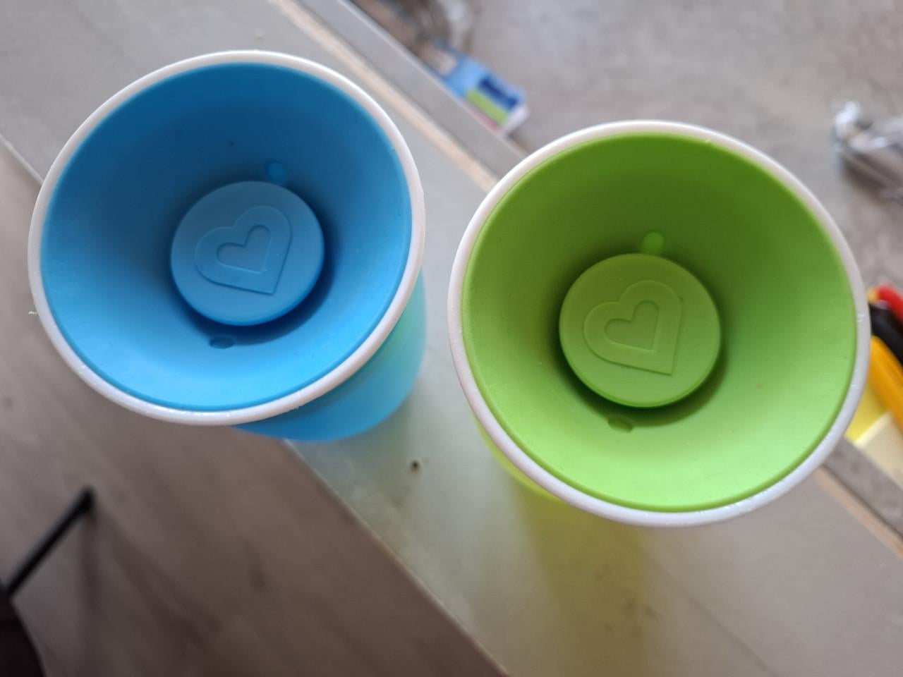 2x Drinkbeker - munchkin miracle 360°