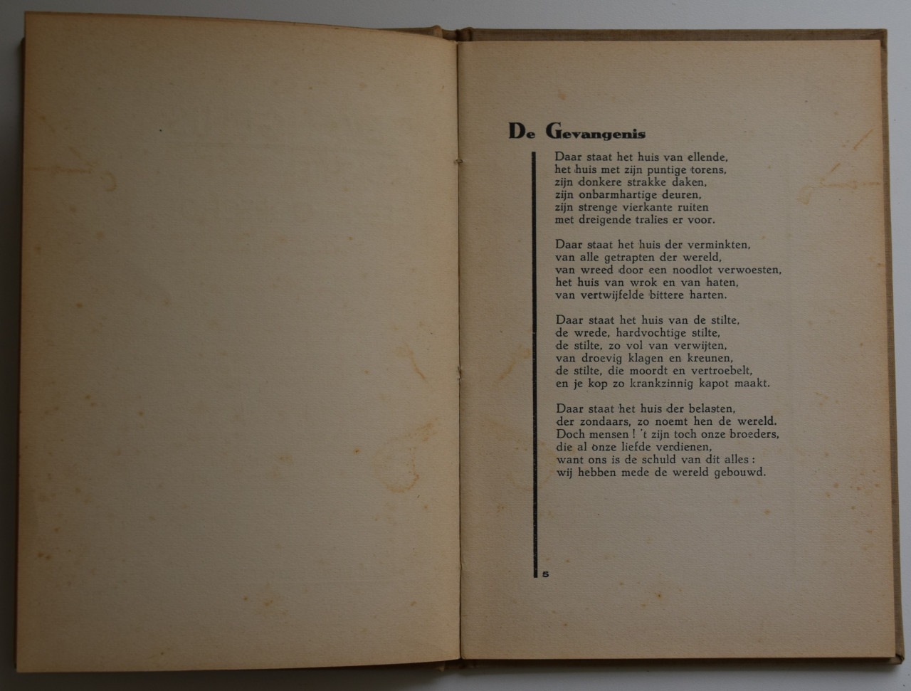 Gevangenis – Geert van Oorschot.  Dichtbundel uit 1932.