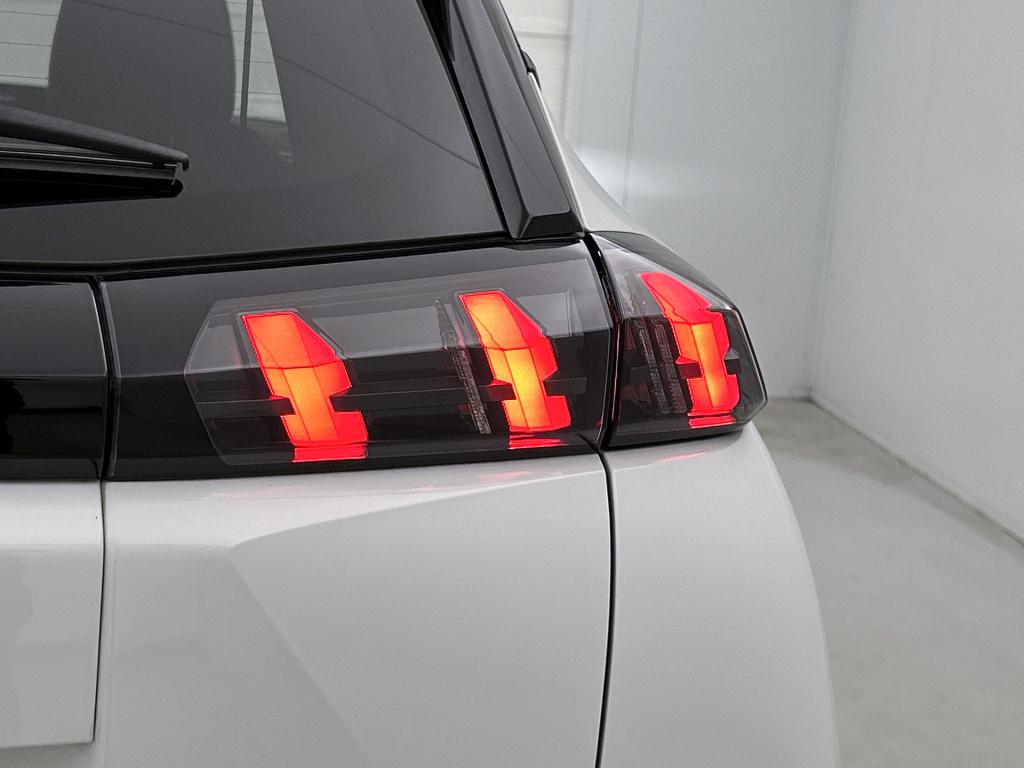 Peugeot 2008 100pk allure | rijklaar | stoelverwarming | camera | parkeerhu