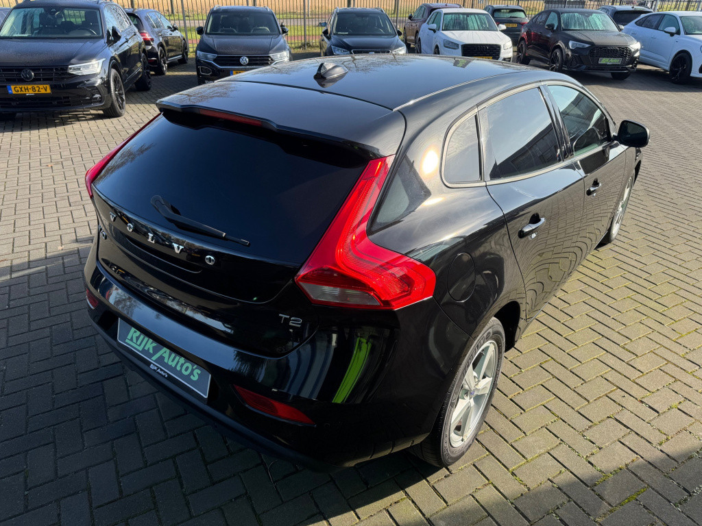 Volvo V40 2.0 t2 you! * cruise control * stoelverwarming * navigatie