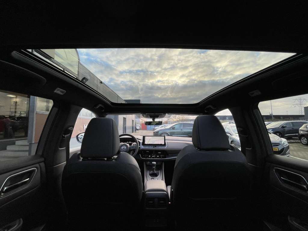 Nissan Qashqai 1.3 mhev tekna panoramadak + cold pack