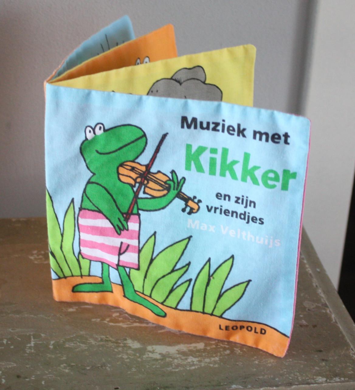 Stoffen babyboekje kikker