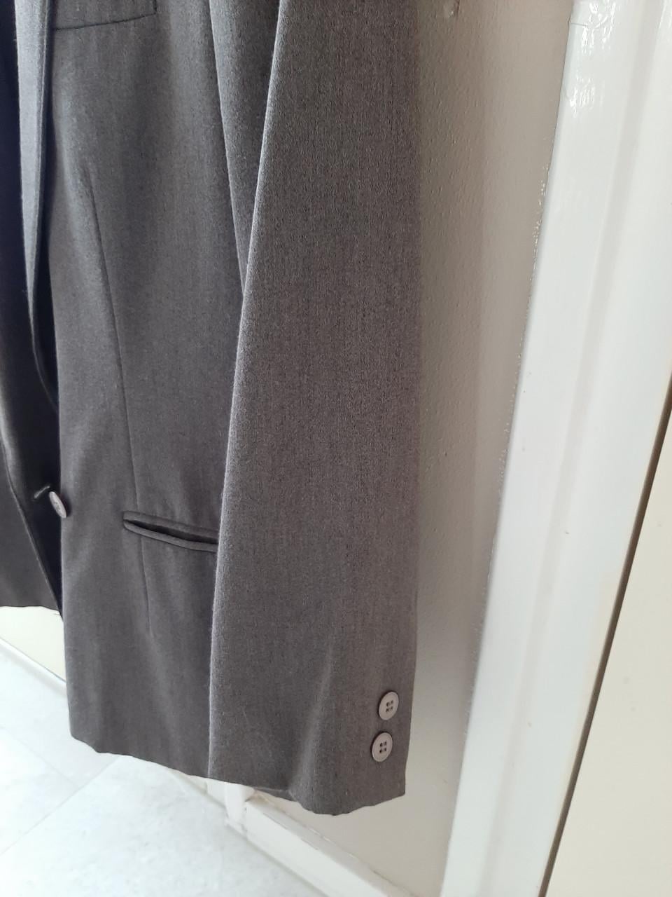 COLBERT MET SCHOUDERVULLING - MAAT 38