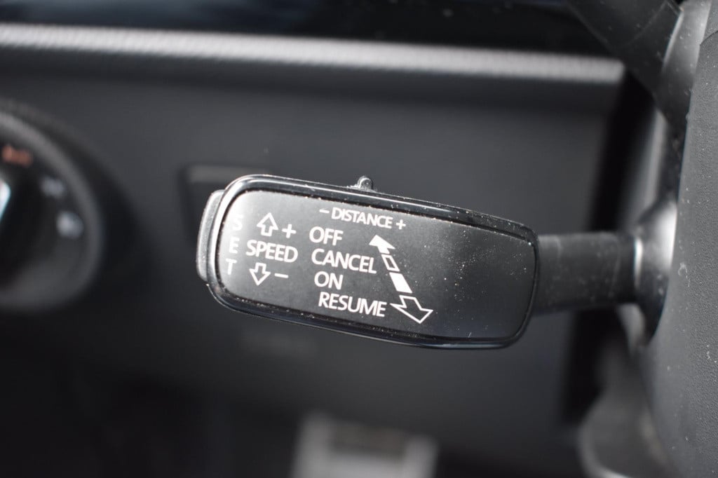 Seat Ateca 1.5 tsi fr | panoramadak | virtual cockpit | dealer onderhouden 