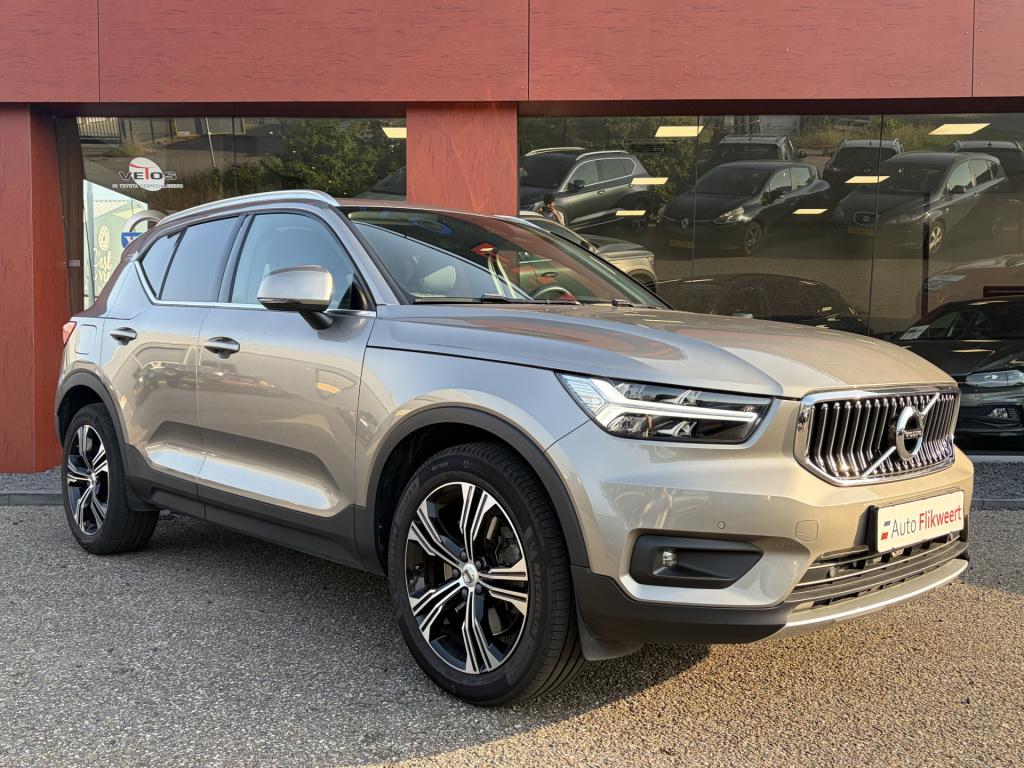 Volvo XC40 1.5 t4 recharge inscription expression