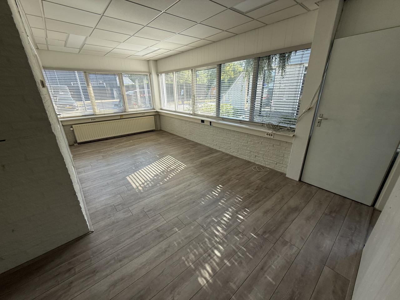 Bedrijfsruimte te huur 295m2 te Bruinisse