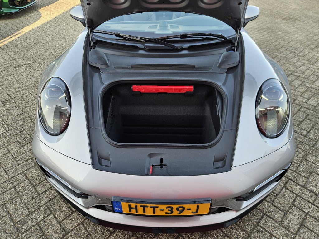Porsche 911 cabrio 3.0 carrera s | porsche approved 24mnd | sport design |