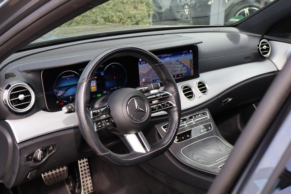 Mercedes-Benz E-Klasse 200 business solution amg l panoramadak l burmester 