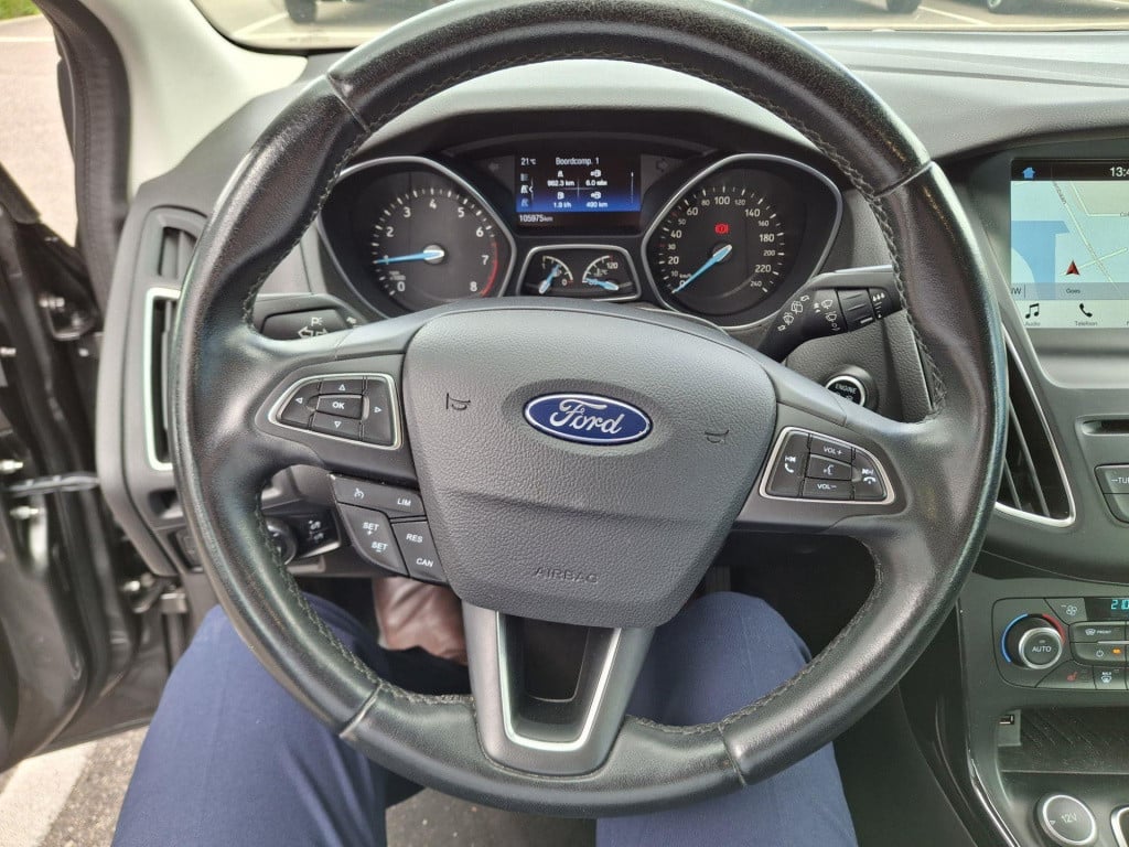 Ford Focus wagon 1.0 titanium