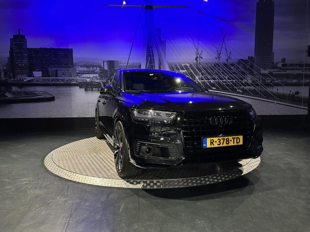 Audi Q7 3.0 tdi e-tron quattro sport *pano*hud*360camera*23"inch*