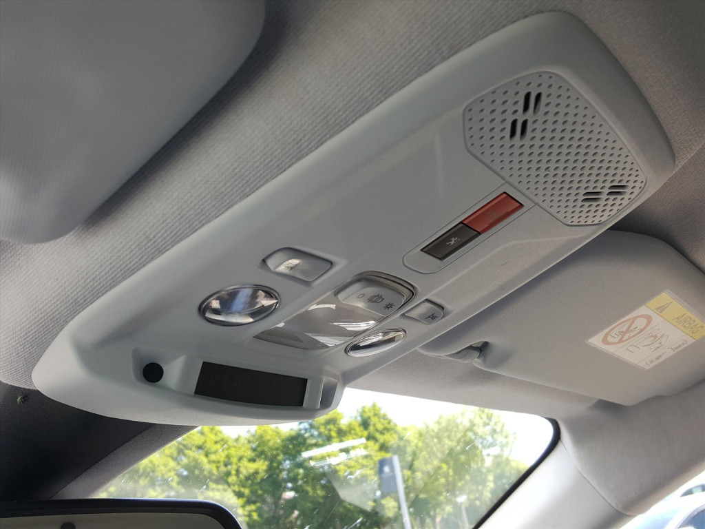 Peugeot 208 1.2 puretech 100pk allure navigatie | 3d-cockpit | afneembare t