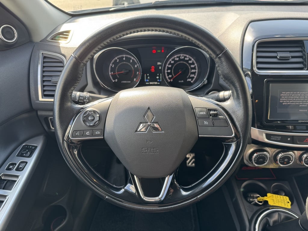 Mitsubishi Asx 1.6 cleartec intense | navigatie | trekhaak | airco | achter