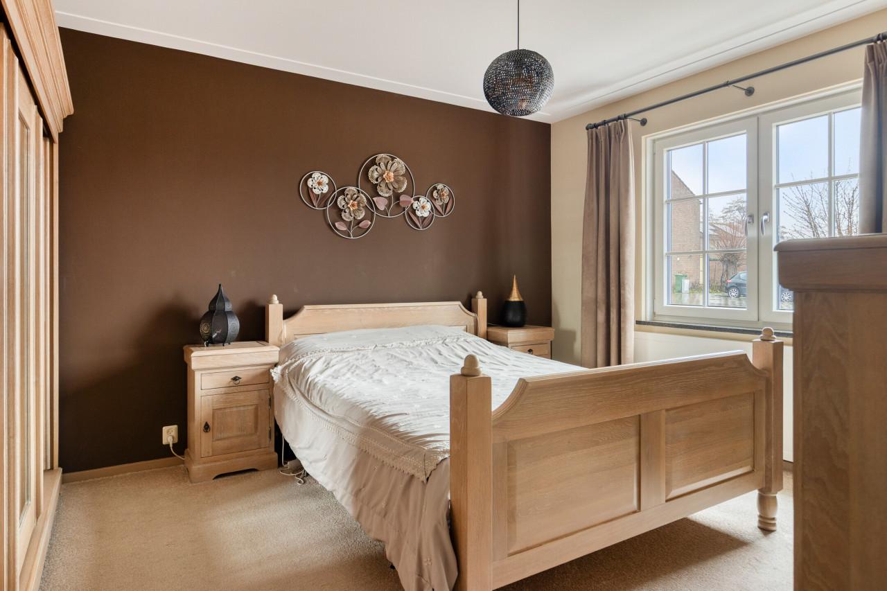 Vrijstaande woning in Biervliet te koop