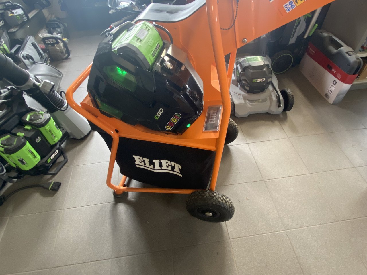 Eliet maestro country versnipperraar met ego accu motor