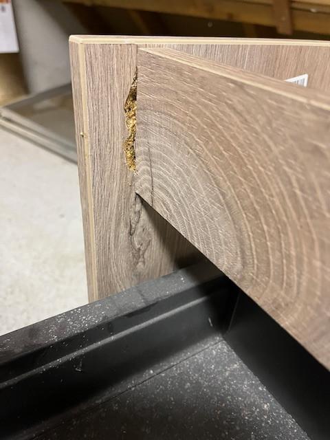 Bad, douche, douchewand, toilet, wastafel, kranen