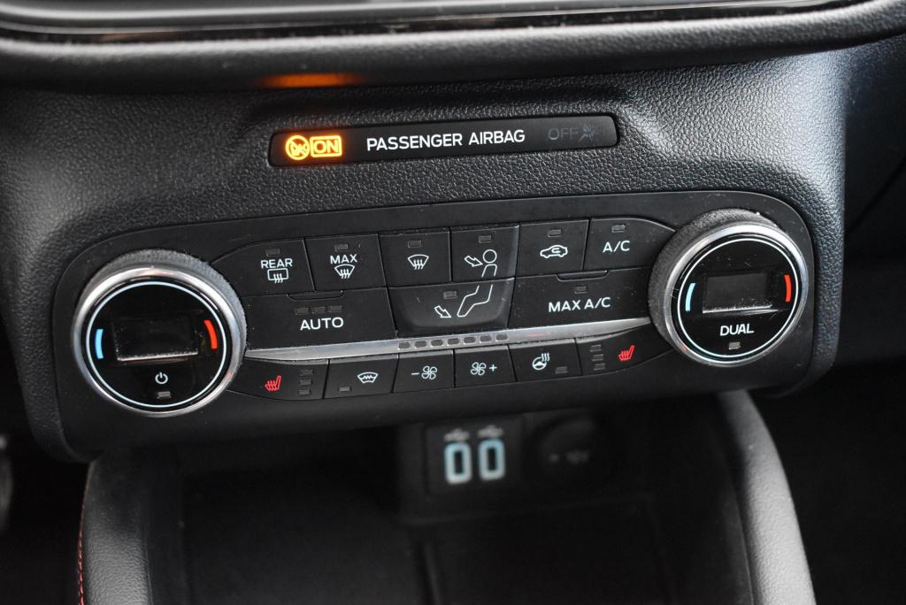 Ford Kuga 2.5 phev st-line | climate control | cruise control | winterpakke