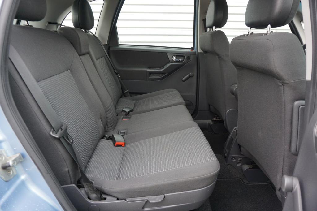 Opel Meriva 1.8-16v temptation climate / elektr. ramen / parkeersens. / lm 