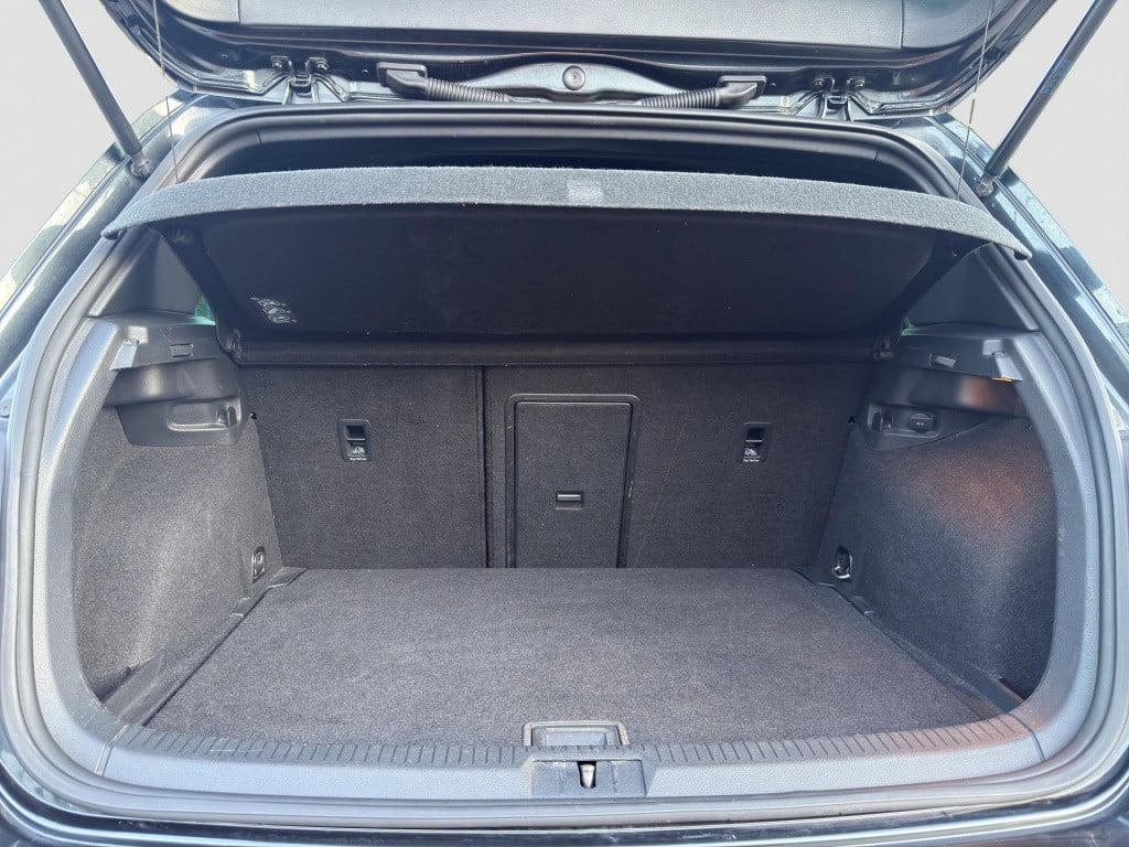 Volkswagen Golf 2.0 tdi gtd pano dsg leder dynaudo camera